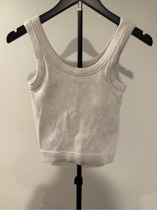 Zenana Outfitters Tops - Zenana Outfitters Beige Ribbed Scoop Tank